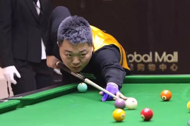 杨瀚森的离 杨瀚森的离