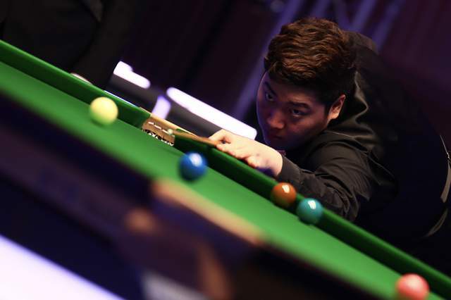 并在较低强 并在较低强