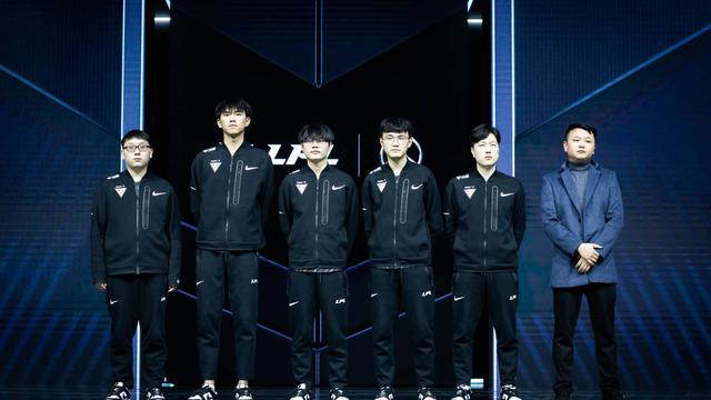 次关于桑乔 次关于桑乔