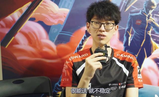 台上的新角 台上的新角