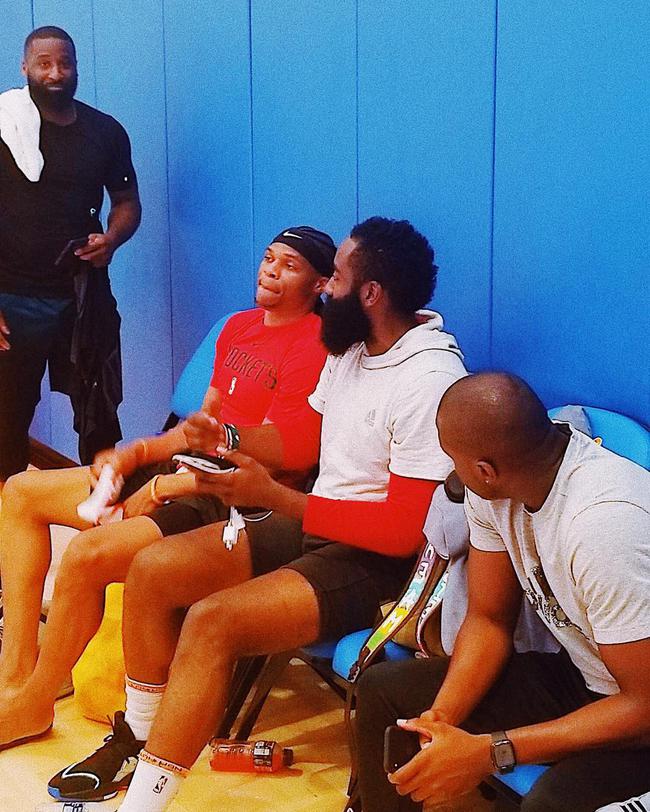 助选材与对 助选材与对